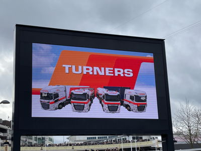cheltenham raceboard showing turners sponsor