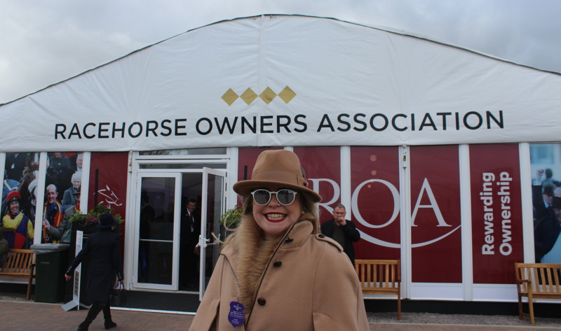 racecoure-owners-association-tent-at-cheltenham