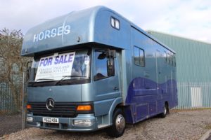 second hand horsebox for sale